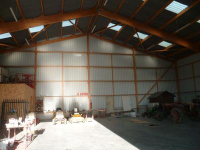 Local d'activités - 436 m²