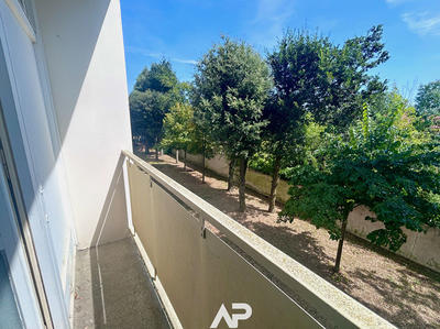 Appartement - 81 m² - 4 pièces