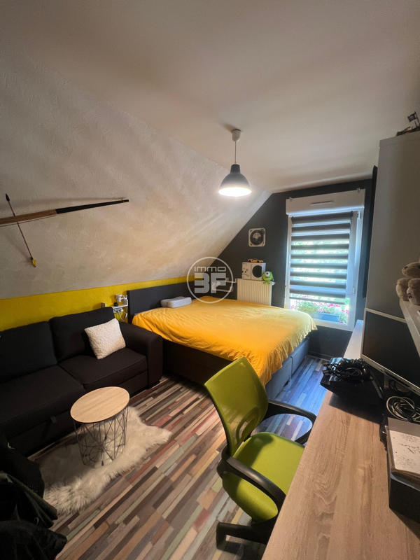 Maison - 102 m² - 5 pièces