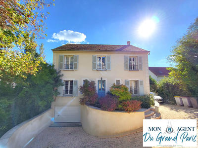 Maison - 156 m² - 7 pièces