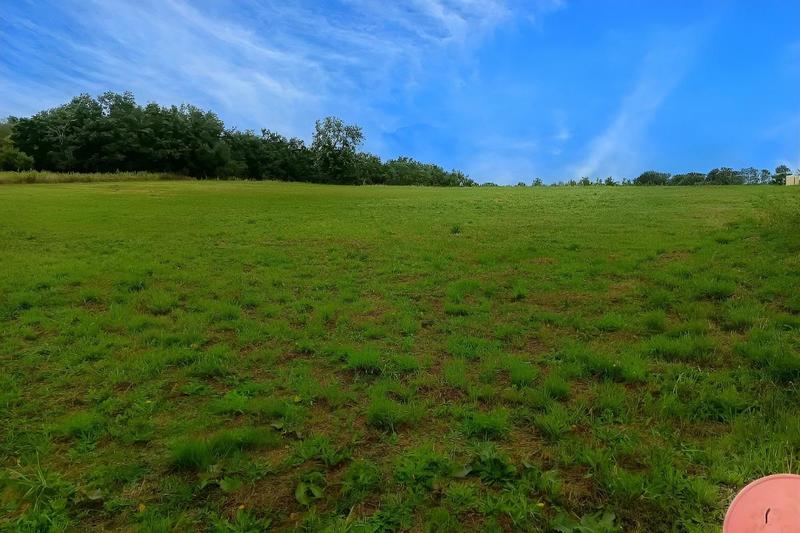 Terrain constructible - 2 000 m²