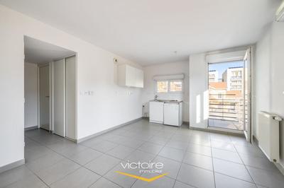 Studio - 29 m² - 1 pièce