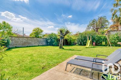 Maison - 200 m² - 6 pièces