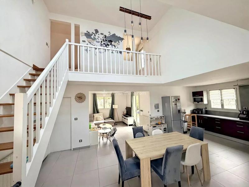 Maison - 119 m² - 6 pièces