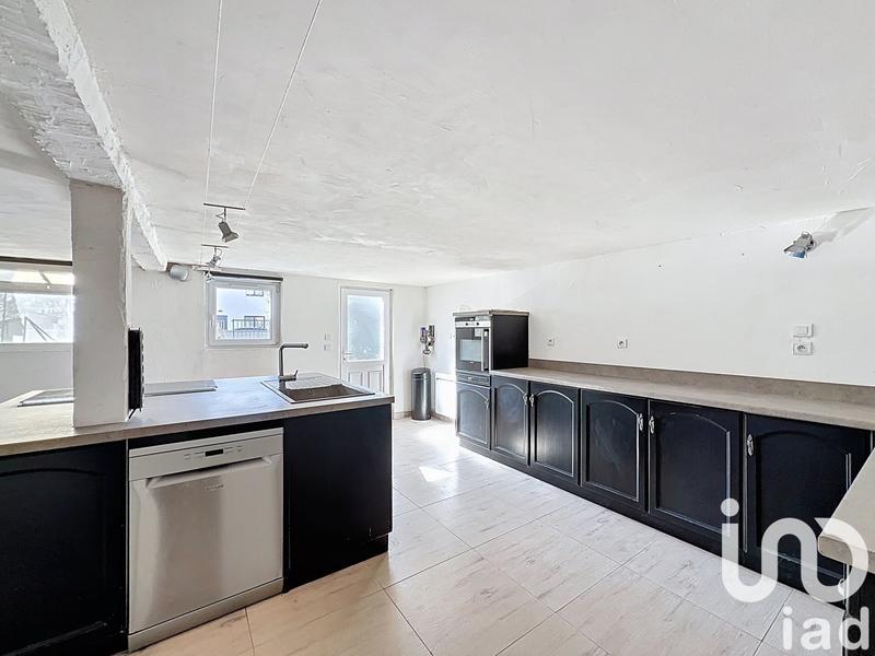 Maison - 170 m² - 8 pièces