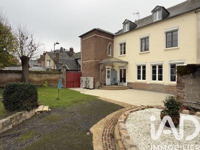 Maison de ville - 212 m² - 8 pièces