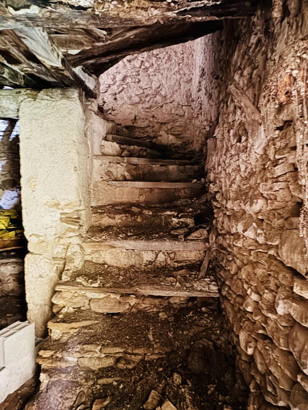 Maison traditionnelle - 251 m² - 5 pièces