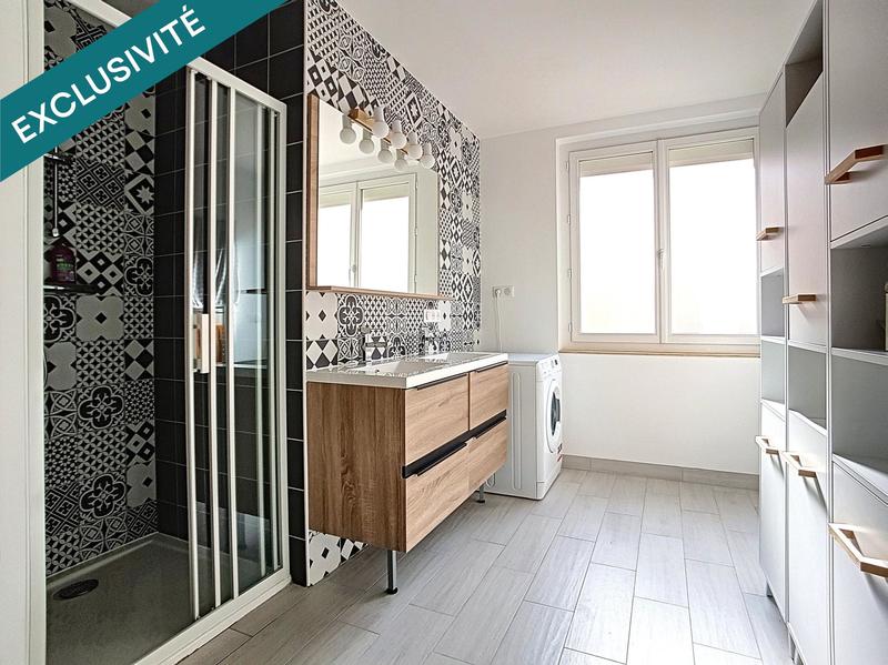 Maison - 150 m² - 8 pièces