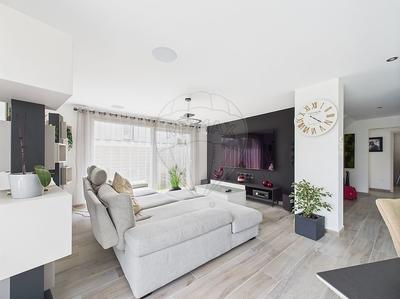 Maison - 148 m² - 5 pièces