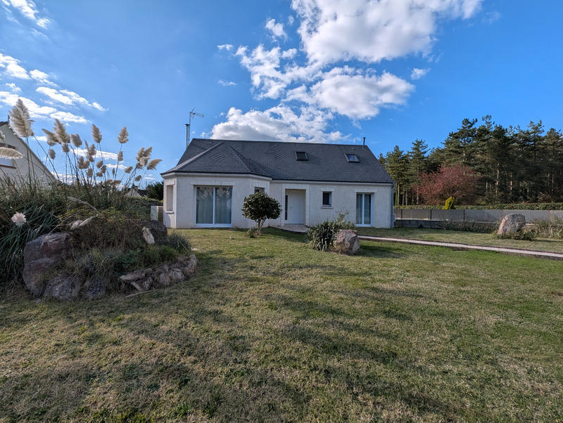 Maison - 140 m² - 5 pièces