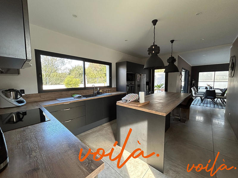 Maison - 145 m² - 6 pièces