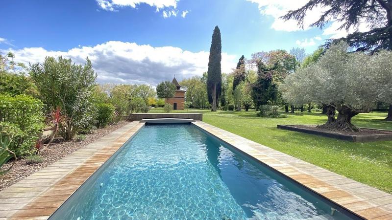 Maison de domaine équestre - 500 m² - 13 pièces