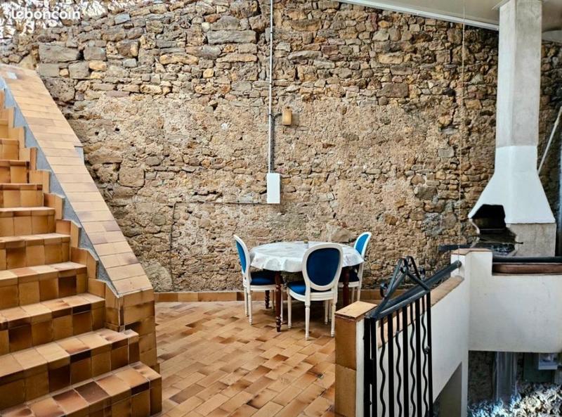 Maison - 102 m² - 5 pièces