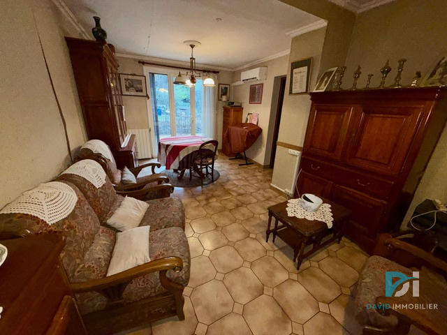 Maison de village - 80 m² - 4 pièces