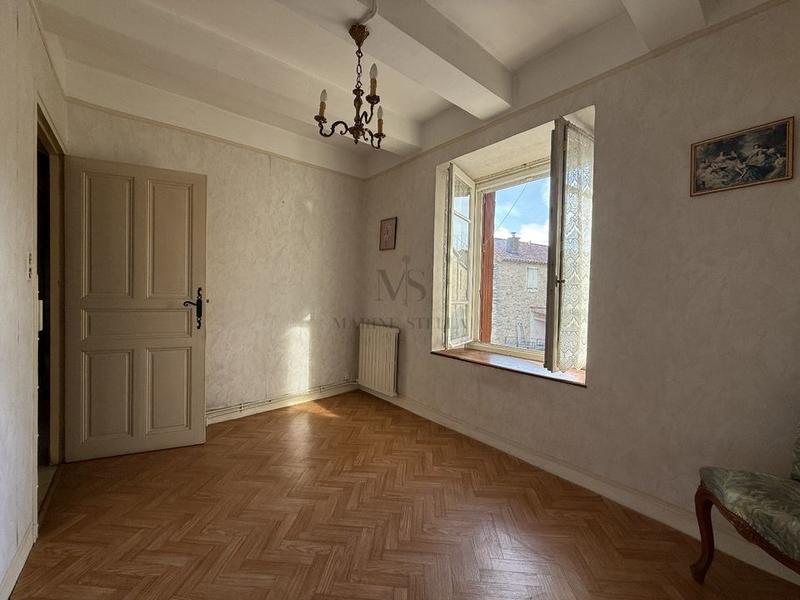 Maison en pierre - 166 m² - 7 pièces