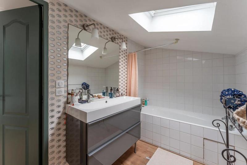 Appartement - 83 m² - 4 pièces