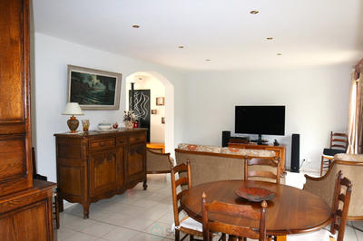 Maison - 138 m² - 5 pièces