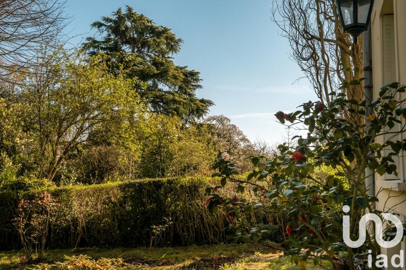 Maison - 289 m² - 10 pièces