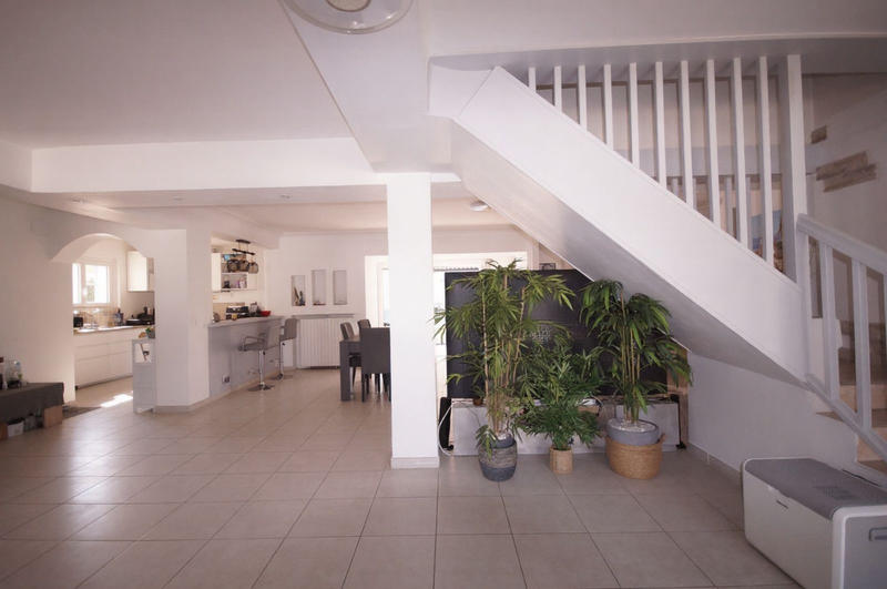 Villa - 278 m² - 7 pièces