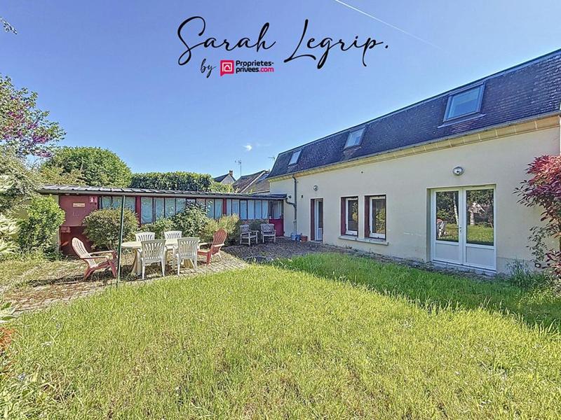 Maison - 256 m² - 9 pièces