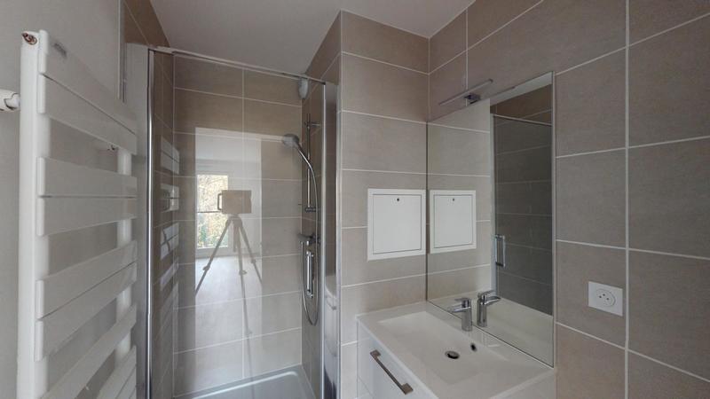 Appartement - 75 m² - 3 pièces