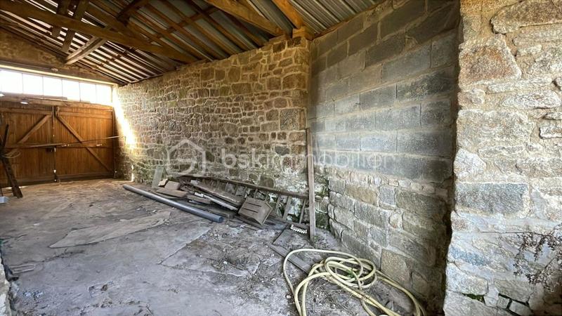 Maison en pierre - 81 m² - 5 pièces