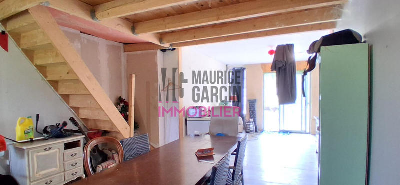 Maison - 320 m² - 9 pièces