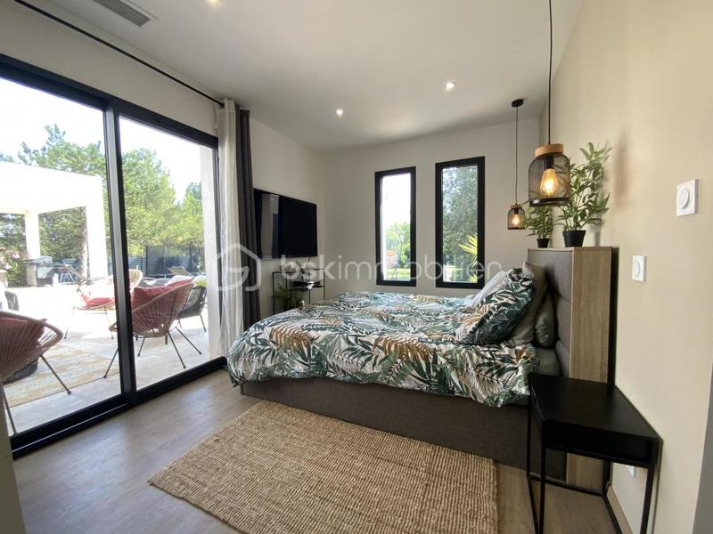 Maison - 180 m² - 6 pièces