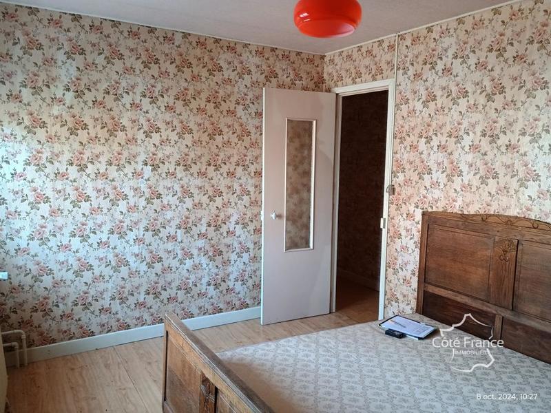 Maison de village - 210 m² - 10 pièces