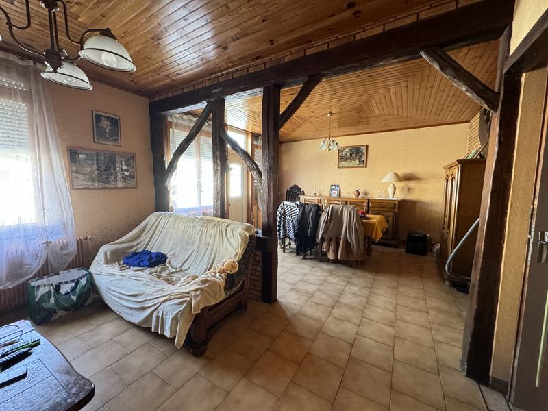 Maison - 102 m² - 4 pièces