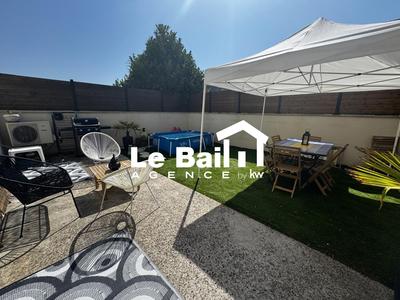 Maison - 102 m² - 5 pièces