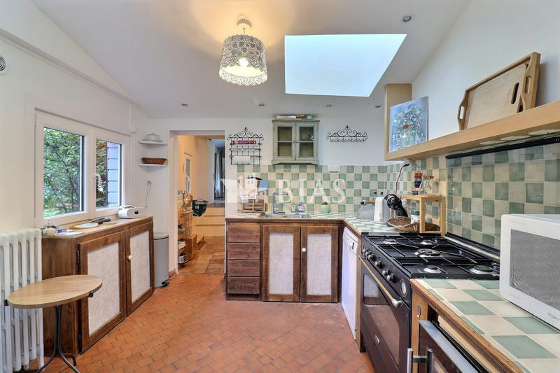 Maison - 136 m² - 7 pièces