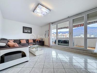 Appartement - 108 m² - 5 pièces