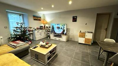 Maison - 76 m² - 4 pièces