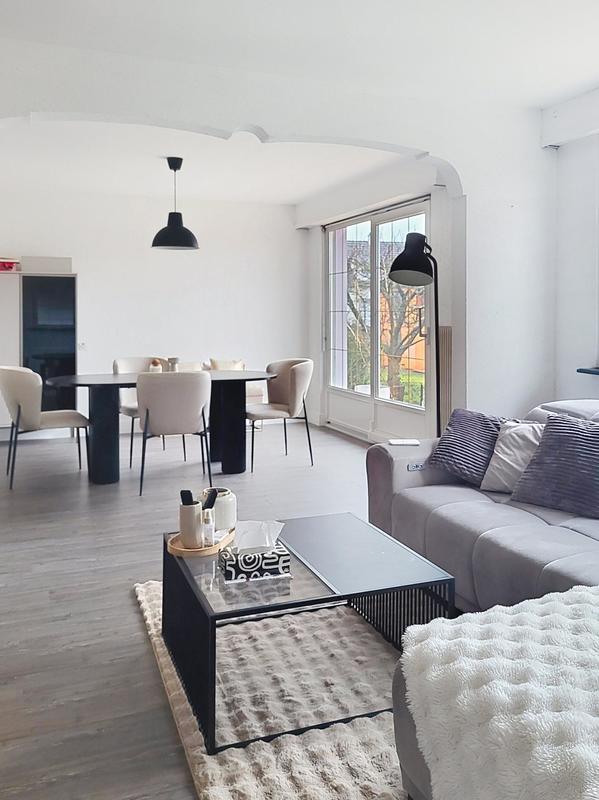 Maison - 166 m² - 6 pièces