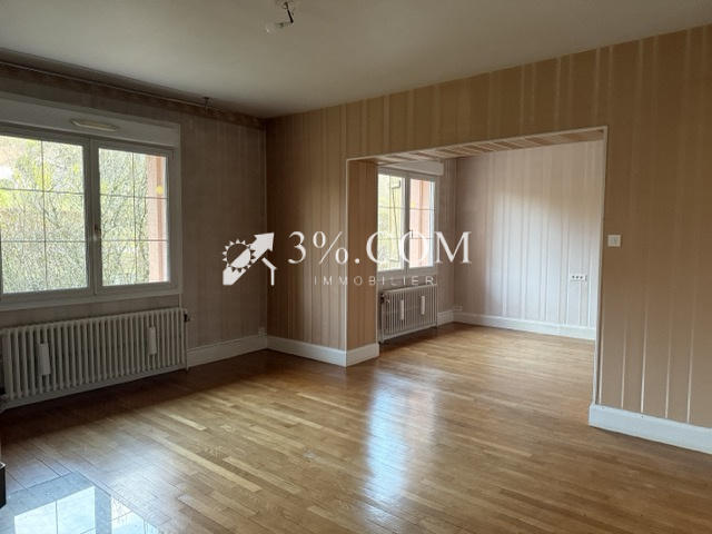 Maison - 193 m² - 7 pièces