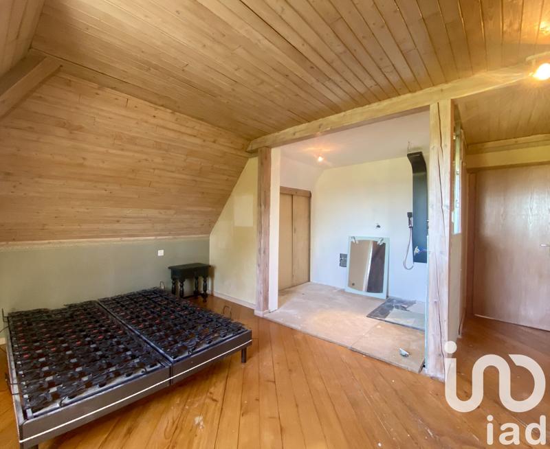 Maison - 217 m² - 8 pièces