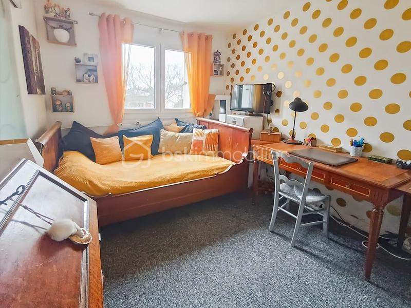 Maison - 95 m² - 5 pièces