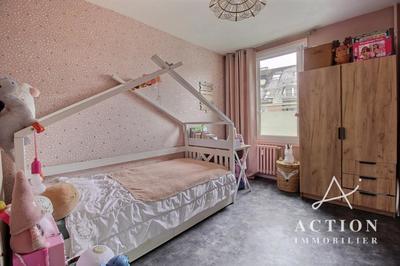 Appartement - 76 m² - 4 pièces