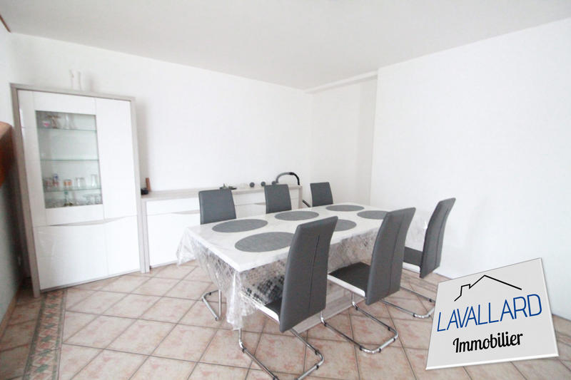 Maison - 97 m² - 5 pièces