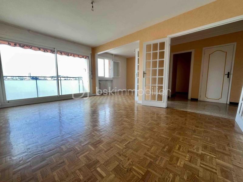 Appartement - 76 m² - 4 pièces