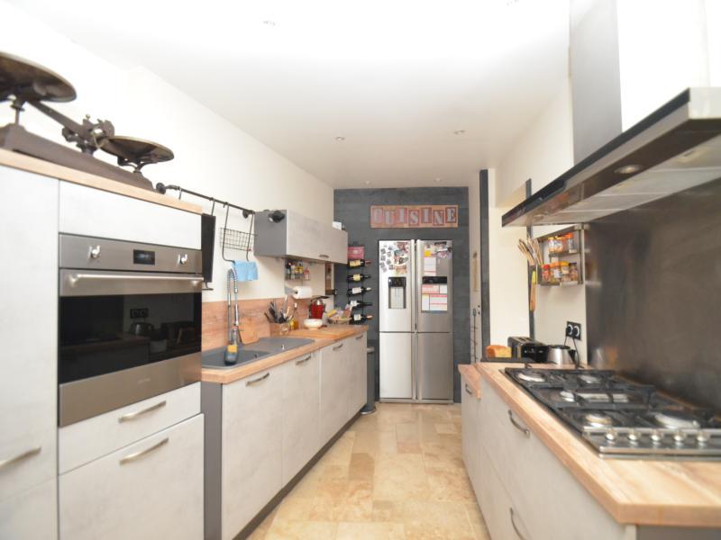 Maison en pierre - 252 m² - 11 pièces