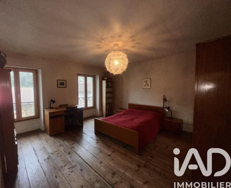 Maison de village - 298 m² - 10 pièces