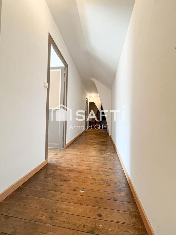 Maison - 139 m² - 5 pièces