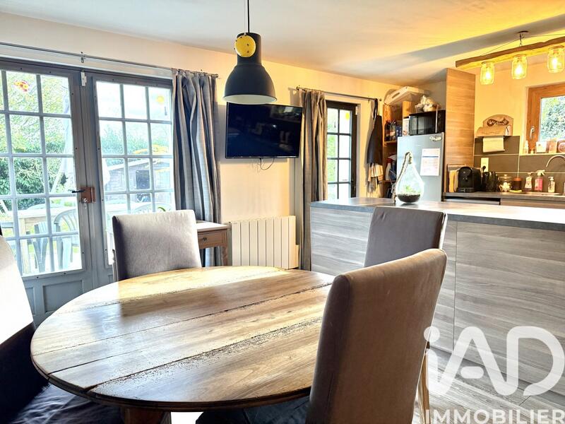 Maison - 84 m² - 4 pièces