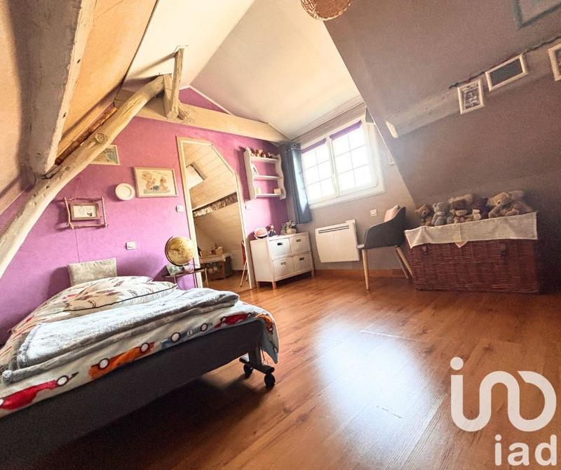 Maison - 200 m² - 7 pièces