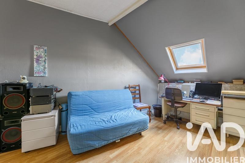 Maison - 97 m² - 5 pièces