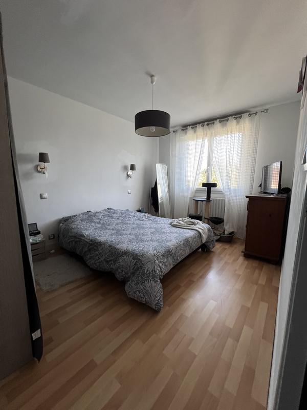 Maison traditionnelle - 128 m² - 9 pièces