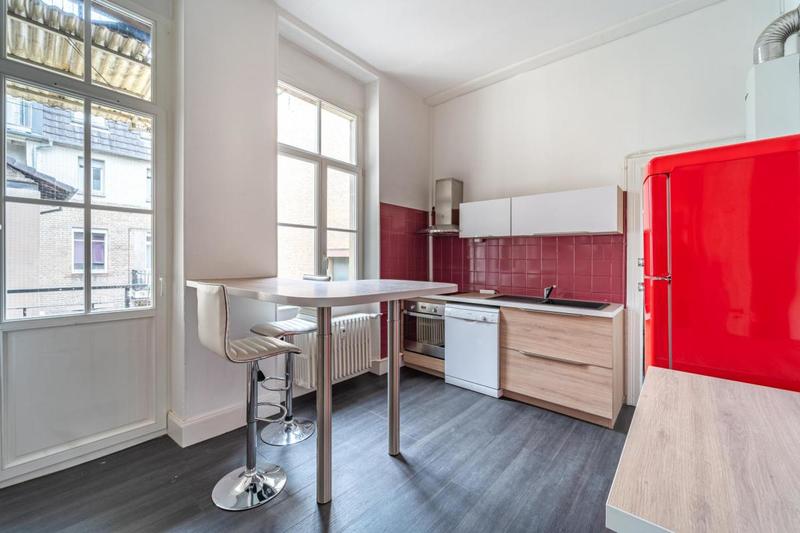 Appartement - 172 m² - 7 pièces