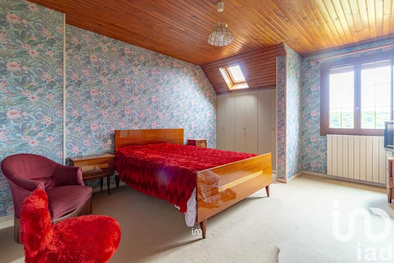 Maison - 183 m² - 9 pièces